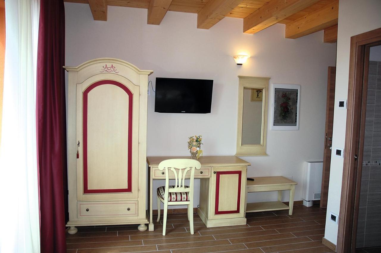 וילה פרנקה די ורונה Agriturismo Aver מראה חיצוני תמונה