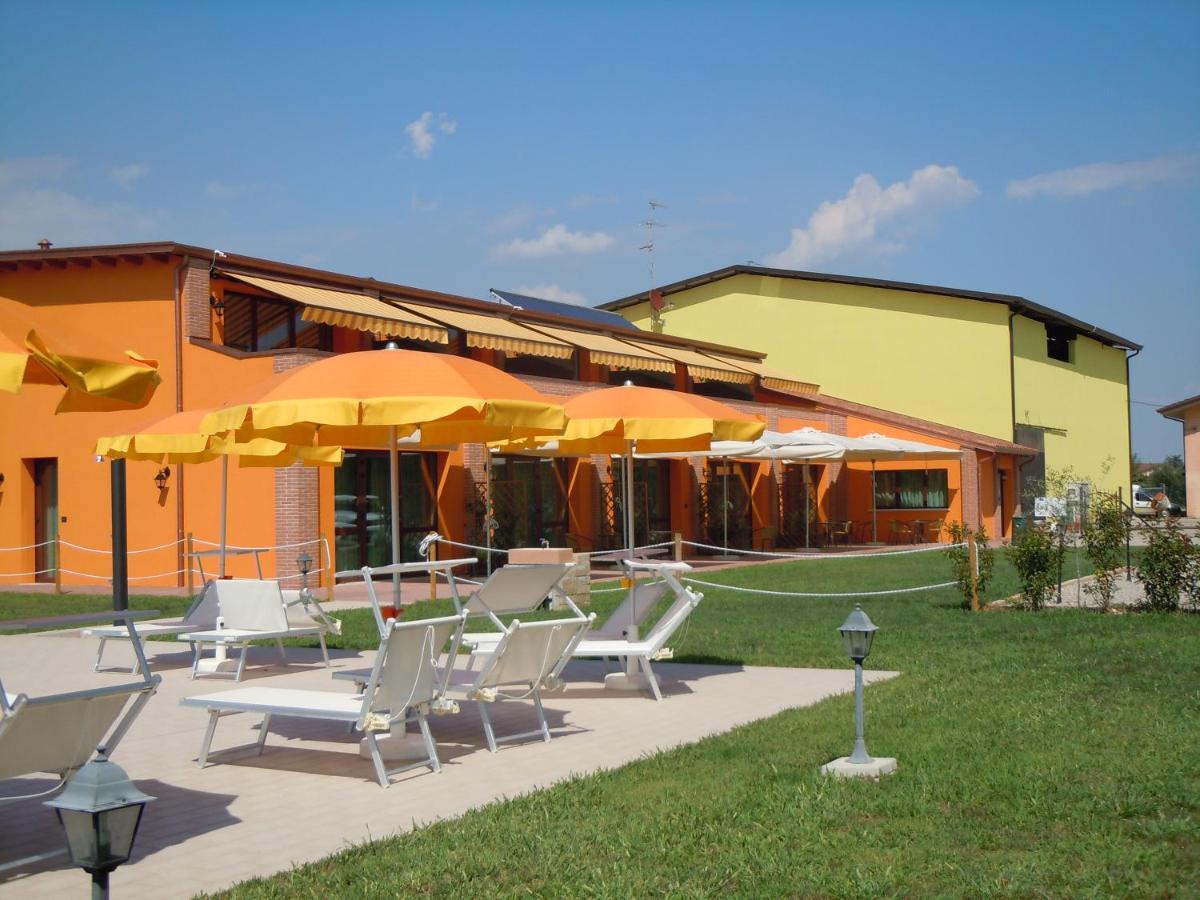 וילה פרנקה די ורונה Agriturismo Aver מראה חיצוני תמונה