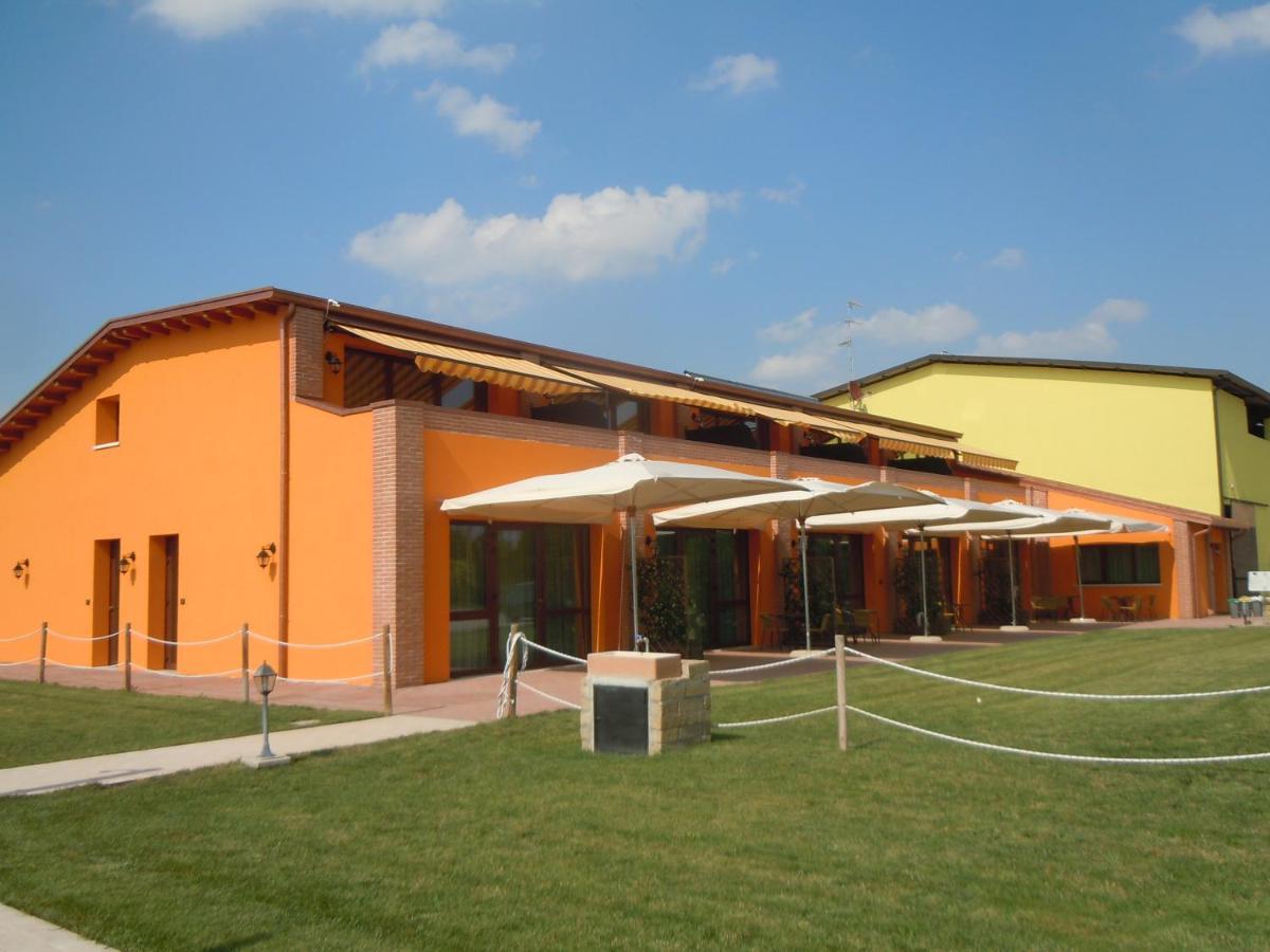 וילה פרנקה די ורונה Agriturismo Aver מראה חיצוני תמונה